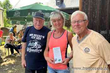Mehr Bad Brambacher kommen zu eigenem Wandertag