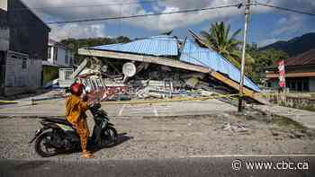 Indonesia quake death toll rises to 68, thousands left homeless