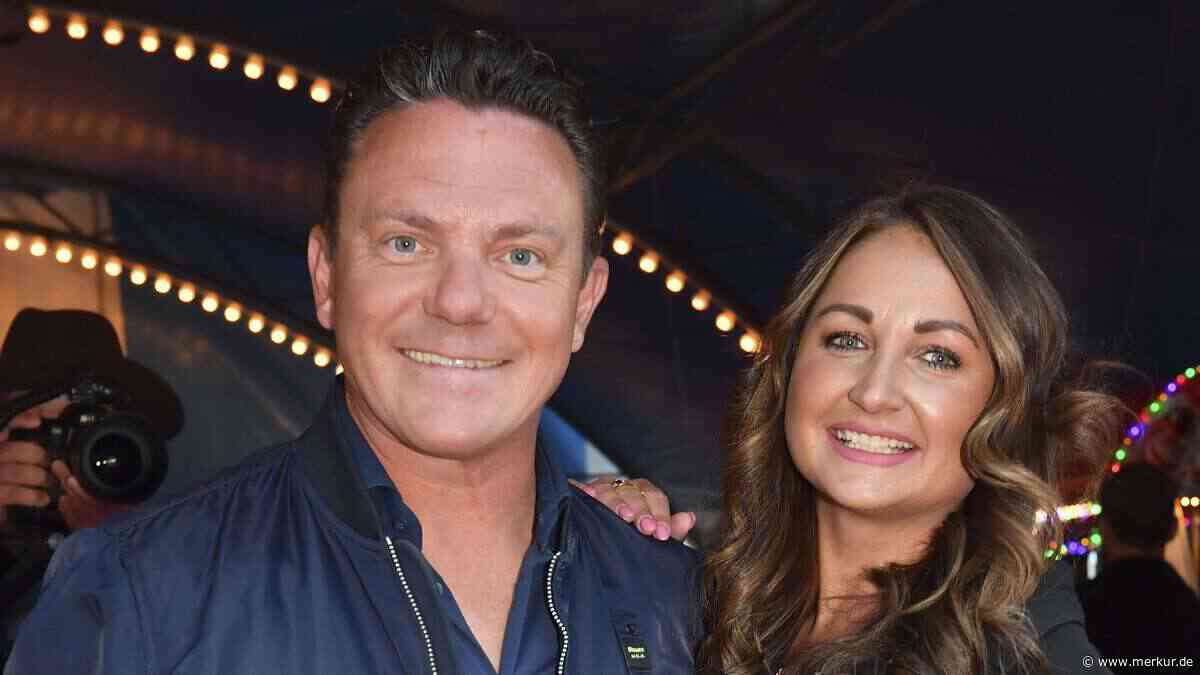 „Immer wieder sonntags“ pausiert: Stefan Mross genießt freien Tag mit seiner Eva – Fans vermissen ihn