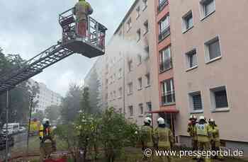 FW Dresden: Wohnungsbrand in Mehrfamilienhaus