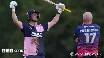 Hollman leads Middlesex to first List A final for 36 years