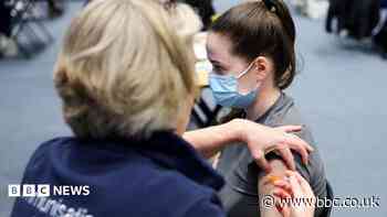 New uni students urged to get meningitis jab