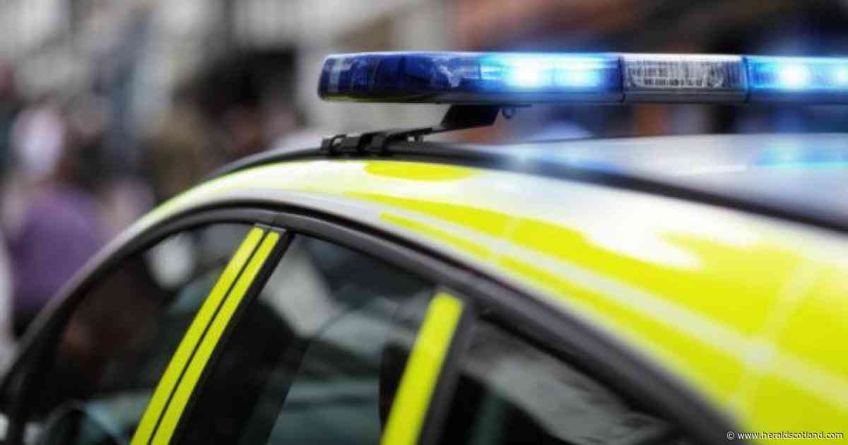 Police probe after two men found 'dead with serious injuries' in Glasgow flat