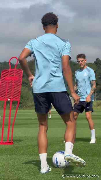 Turning up the intensity on matchday-1 🏃‍♂️ #burnleyfc #football #efl