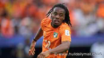 £25m striker responds to Hull City transfer interest as 'absolute priority' emerges