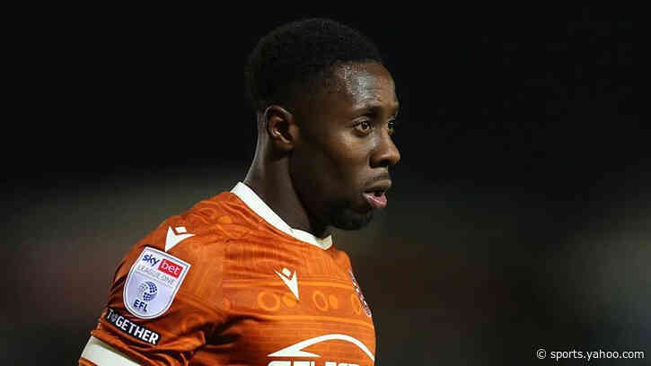 Wimbledon sign defender Yiadom on short-term deal
