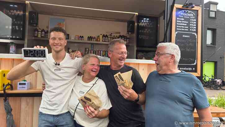 Maickel heeft 72 uur broodjes gesmeerd: 'Fysiek oké, mentaal is het zwaar'