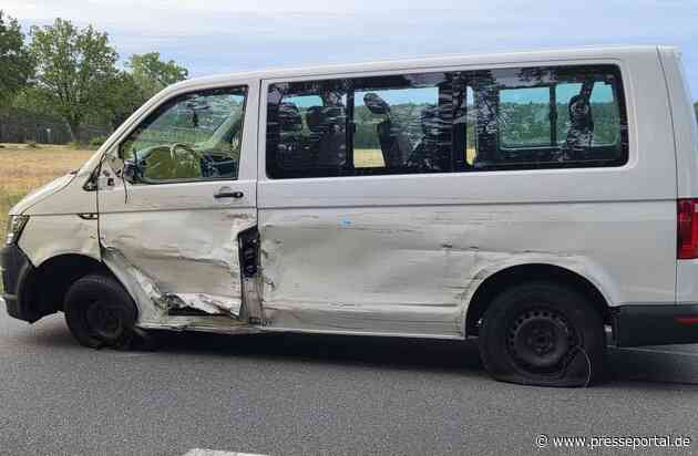 FW Lüchow-Dannenberg: +++ Schwerer Verkehrsunfall in der Göhrde +++ Drei Fahrzeuginsassen z.T. schwer verletzt +++ zwei Rettungshubschrauber im Einsatz +++ Kinder kommen mit dem Schrecken davon +++