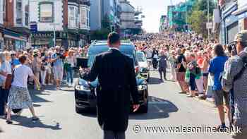 Bonnie Tyler's final return home as strangers embrace in the streets