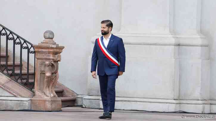 Los nuevos antecedentes del cable chino que reabren las dudas sobre cuánto sabía el gobierno de Boric antes de la crisis de las visas