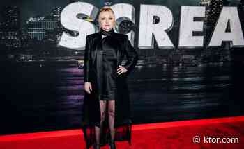 What did Hayden Panettiere reveal in her memoir?