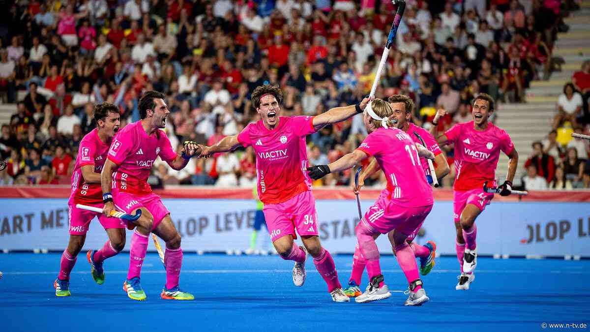 Gastgeber niedergekämpft: Deutsche Hockey-Männer sind nach WM-Krimi weiter