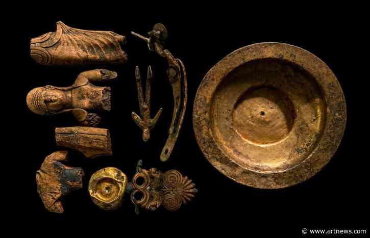 2,500-Year-Old Etruscan Bronze Relics Excavated from Ancient Well in Italy