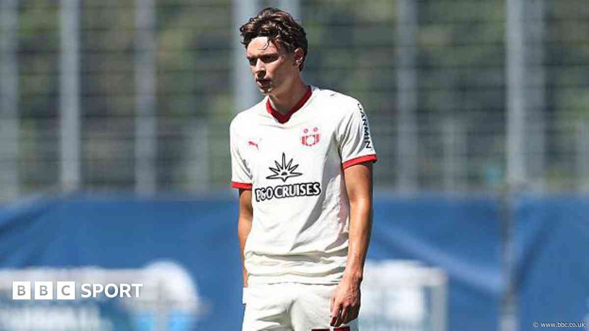Southampton's O'Brien-Whitmarsh joins Northampton