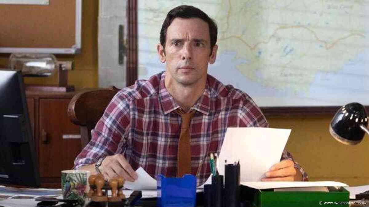 BBC Death in Paradise legend returns as DI Neville Parker