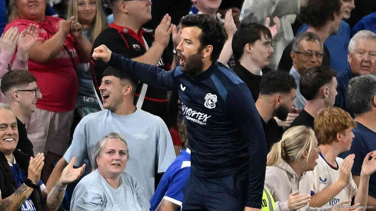 Barry-Murphy toasts Colwill after Cardiff fightback