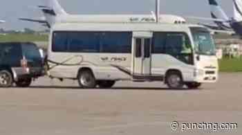 Police impound five Air Peace vehicles over runway blockade