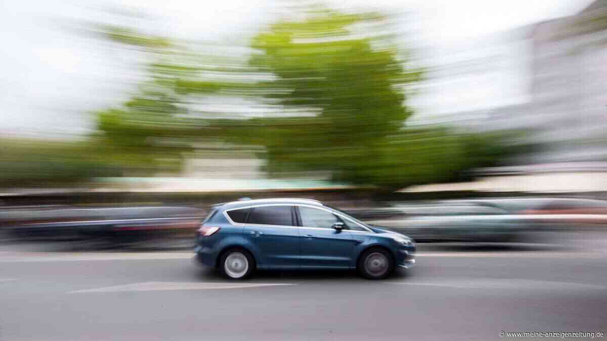 Gebrauchtwagen: Bunt kostet, Braun und Silber sind günstiger