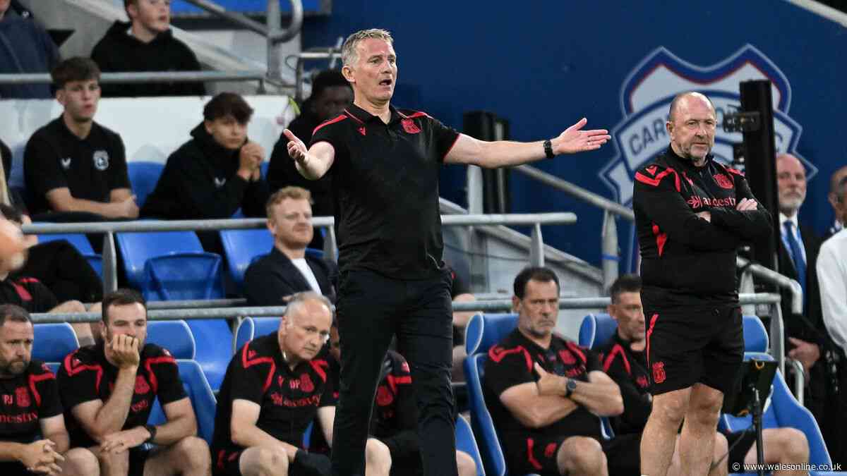 Wrexham complain about Cardiff City officials as 'cheap' mistake turns game