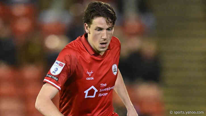 De Gevigney leaves Barnsley after three years