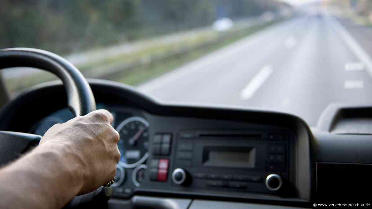 Aggressives Fahrverhalten nimmt zu: Jeder Zweite drängelt