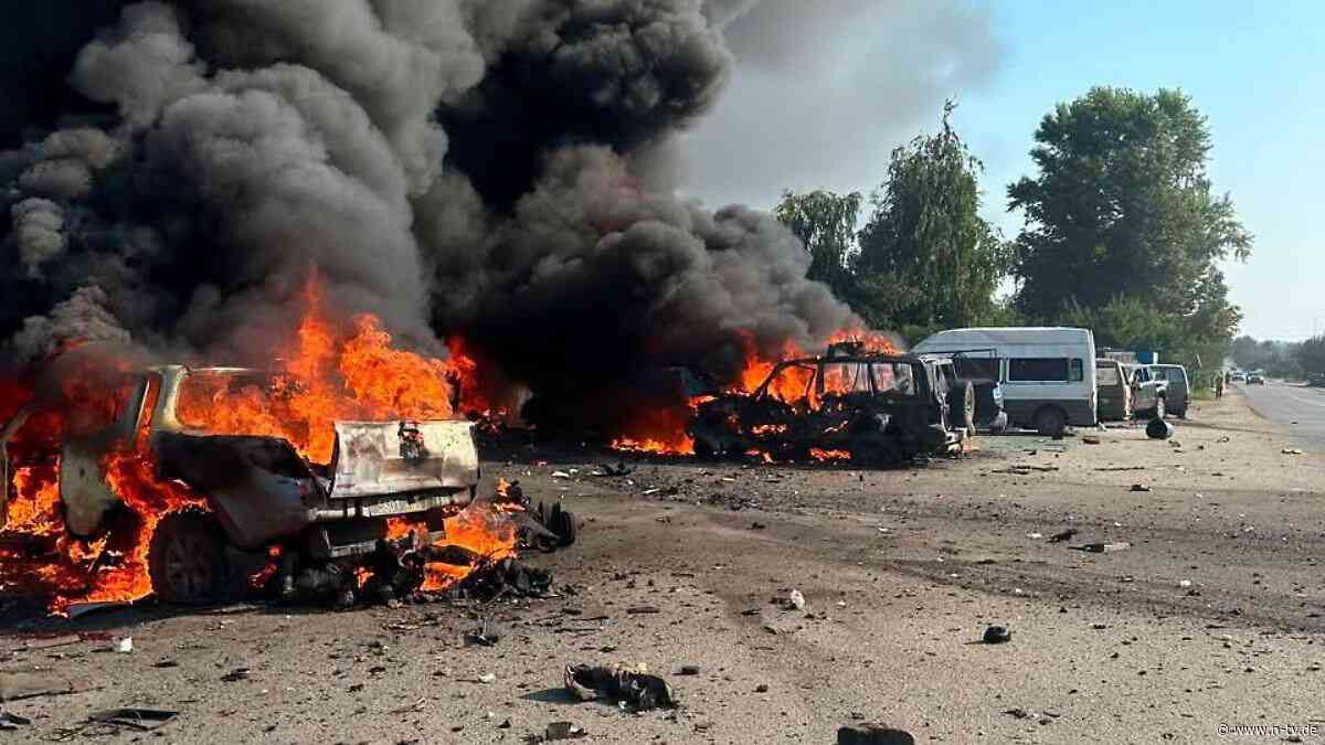 Viele Gebäude zerstört: Verheerender russischer Angriff auf kleinen Ort tötet zehn Ukrainer