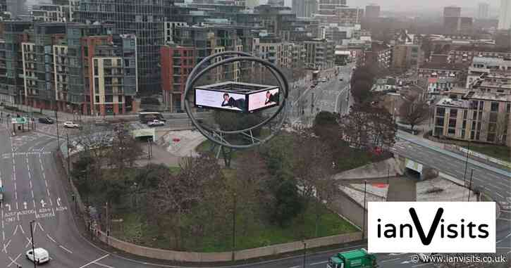 Plans to replace the Wandsworth Roundabout adverts with… adverts