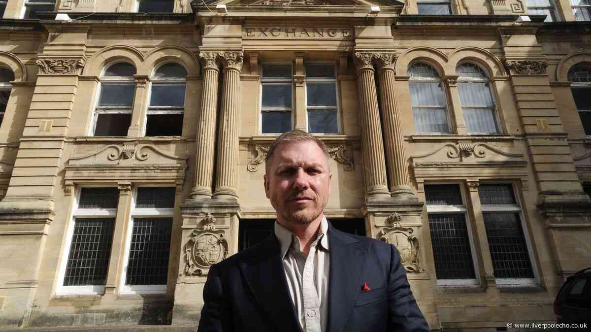 Lawrence Kenwright banned as company director after investors lose £4.8m