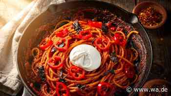 Spaghetti all'Assassina: So gelingt dir die scharf angeröstete Pasta aus Süditalien