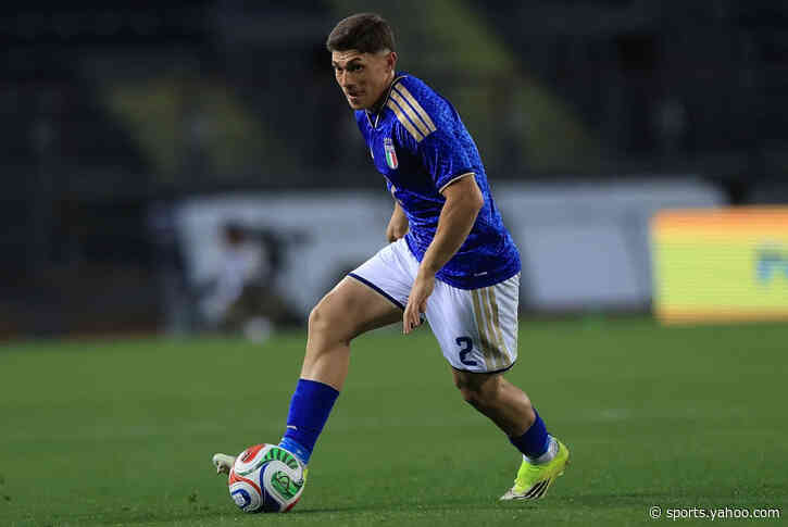 Video: Fresh Italy debutant Favasuli arrives for Napoli medical