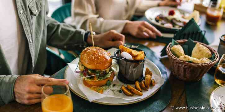 4 things you should never order in front of your boss or coworkers, according to an etiquette expert