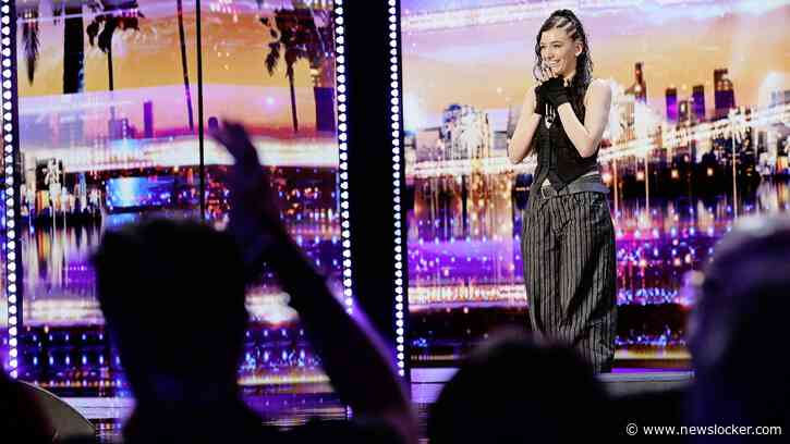 Nederlandse Brook Lynn (24) zet alles op alles met eigen lied in kwartfinale America’s got talent: ’Mijn familie leeft op afstand mee’