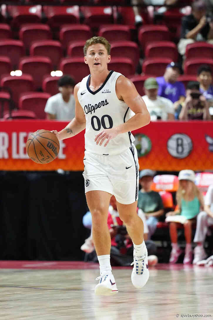 Rockets sign guard Sean Pedulla to two-way deal