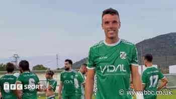 Ex-tennis player Bautista Agut scores on football debut