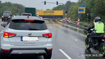 Pkw rammt Ampelanlage an A2-Auffahrt – lange Rückstaus an der Kreuzung