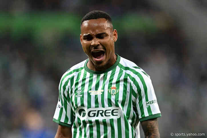 Real Betis defender addresses future amid Barcelona transfer links: ‘I’m happy here’