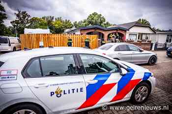 Arrestatieteam doet inval op woonwagenkamp