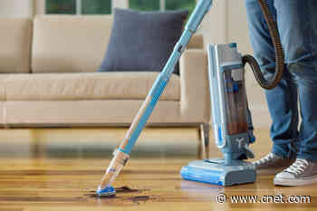 Shark’s Answer to the PencilWash Has an Extendable Wand to Clean Tight Spots