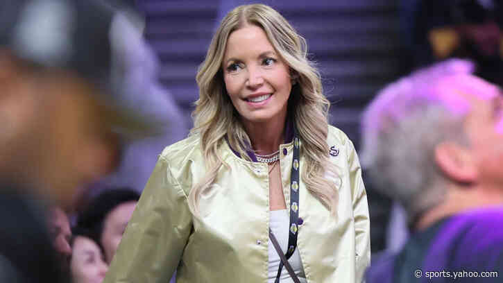 Buss trying to block siblings' sale of LA Lakers