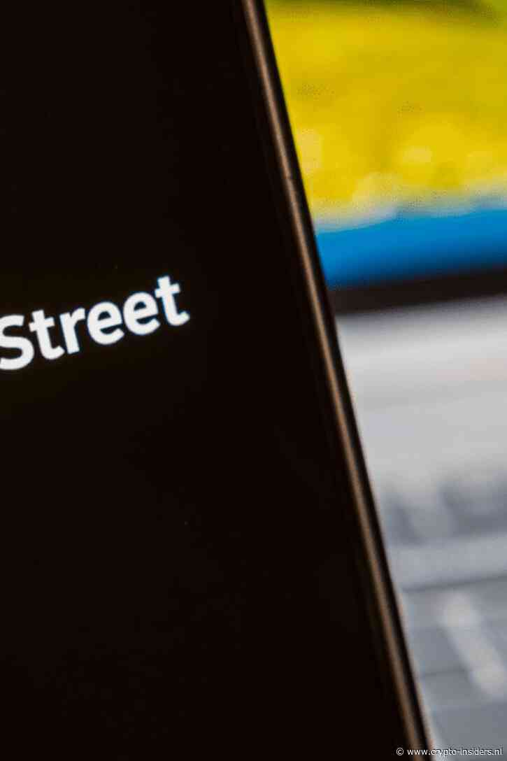 Beleggingsreus slaat om en steekt €1 miljard in Bitcoin en XRP