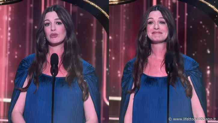 “Maschio o femmina? Abbi pazienza, lo scoprirai tra tipo cinque minuti”: Anne Hathaway riceve il premio di leggenda Disney e scherza con i fan sulla gravidanza