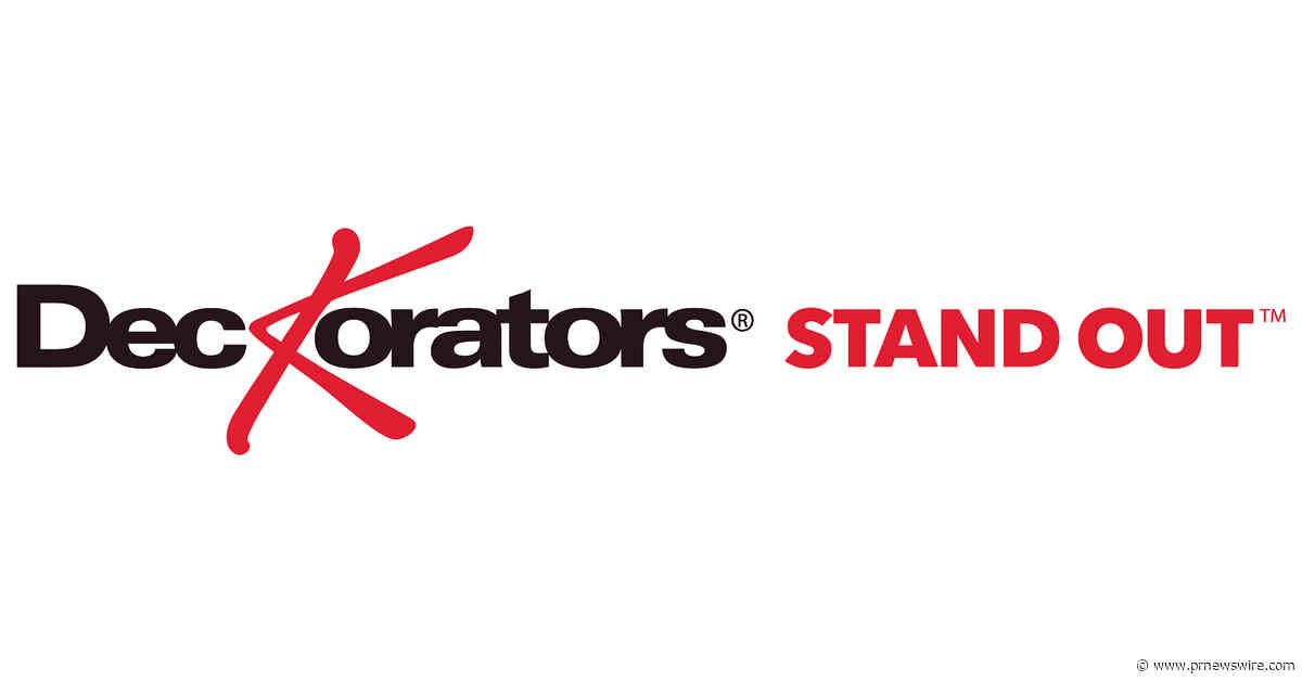 Deckorators Hosts Inaugural "Build It Forward" Volunteer Event in Nashville