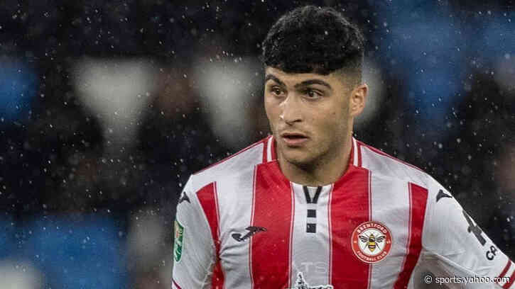 Lincoln sign Brentford's Konak on loan