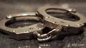 Florida mom arrested after letting 11-year-old drive her to 7-Eleven: deputies