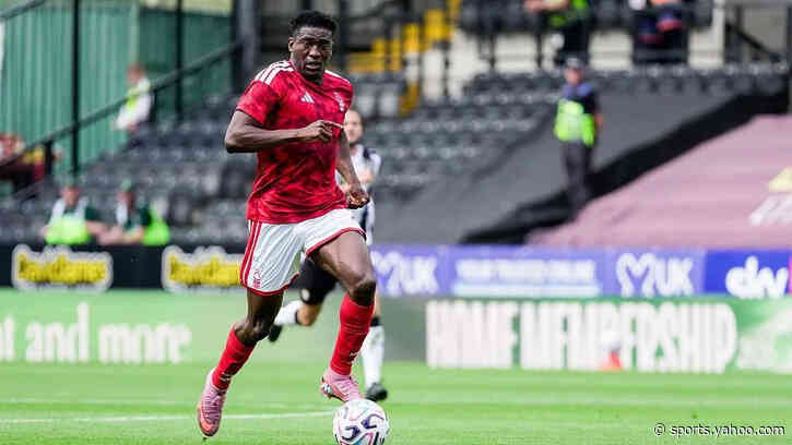 'He can do a job for you' - Forest fan praises 'superb' Awoniyi