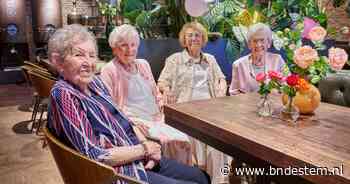 Zussen Marie (102), Lien (98), Pieta (96) en Mien (95) vieren samen 390 levensjaren: ‘Blij dat we nog bij elkaar zijn’