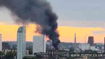 London fire live: Huge blaze near Bermondsey and Rotherhithe sends smoke over city