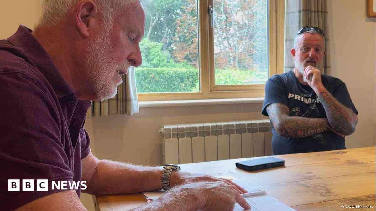 Solar panel critic now 'supporter of plan'