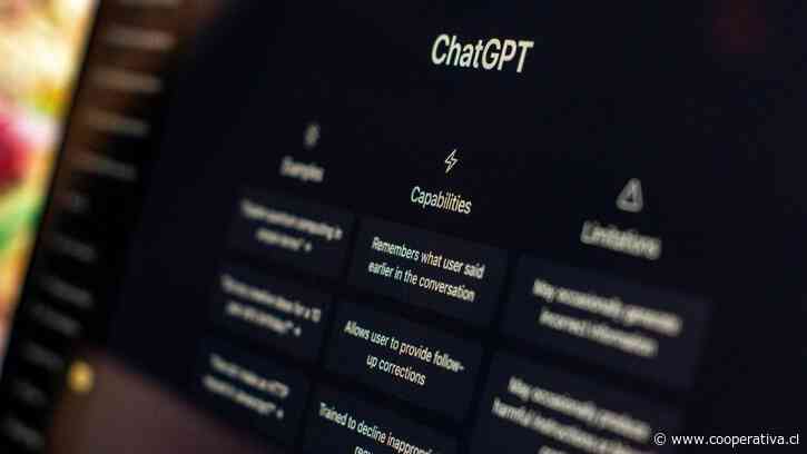 OpenAI anunció "ChatGPT para adolescentes": Limita diálogos sobre violencia, trastornos y sexo