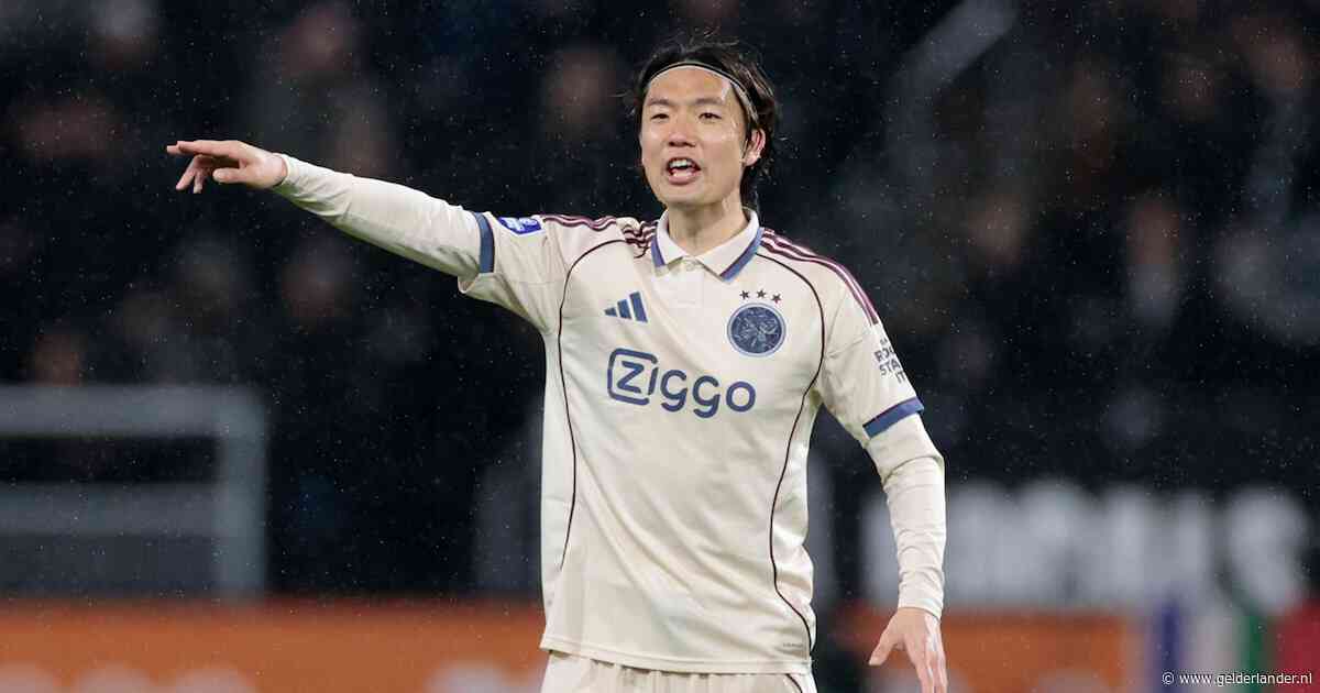 Ajax laat Ko Itakura met flink verlies na een jaar terugkeren naar Gladbach